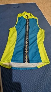 Canari Youth Medium Blue /Green 3/4 Zip, Bicycling Sleeveless Shirt, 2 Pockets