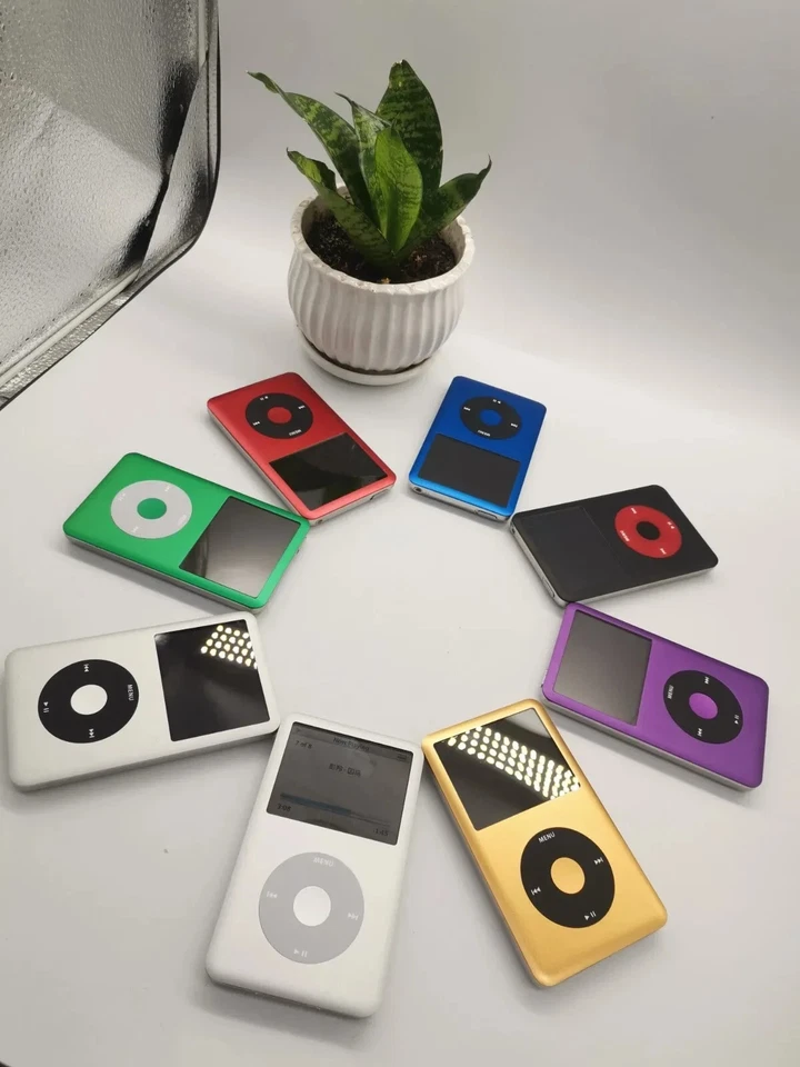 New Apple iPod Classic 6th Generation 80GB 120GB 160GB All Colors MP3 Player SSD - Image 3 of 4