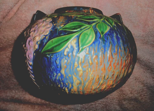 ROSEVILLE ART POTTERY BLUE WISTERIA 637 BALL VASE 7" GOURD FORM MINT