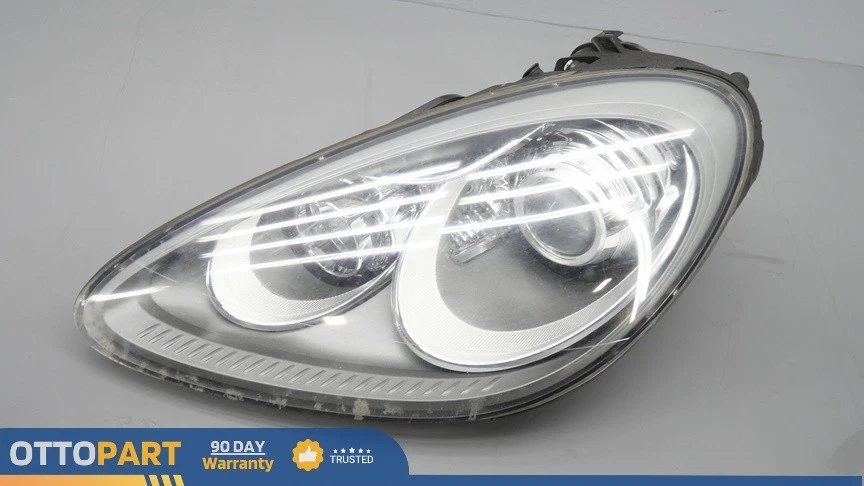 2011-2018 PORSCHE CAYENNE S HYBRID Front Left Side Xenon Headlight Lamp Assembly - Image 2 of 4
