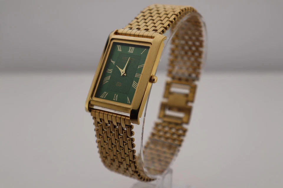 Vintage Seiko Slim Quartz Green Dial Stylish Men's Watch - Image 4 of 4