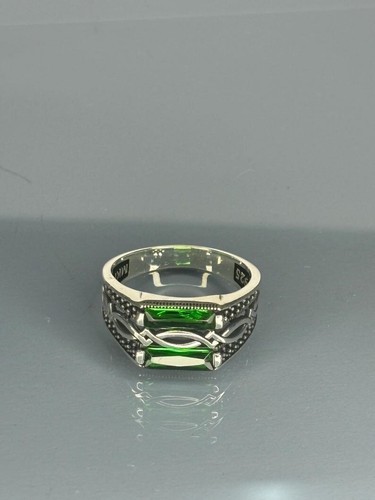 Herren Ring mit grünem Stein Silber Tribal Design Statement Band Gothic Stil - Bild 2 von 6