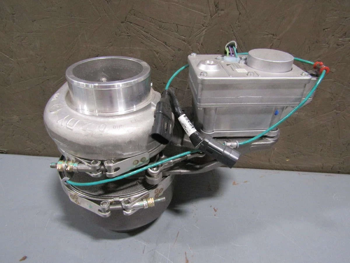 BorgWarner John Deere S200 Turbo Turbocharger and Actuator 