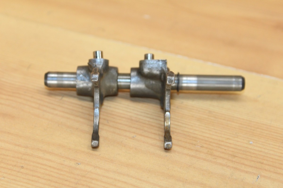 Yamaha OEM 5r2-18512-00-00 Fork Shift 2 5R2185120000 for sale