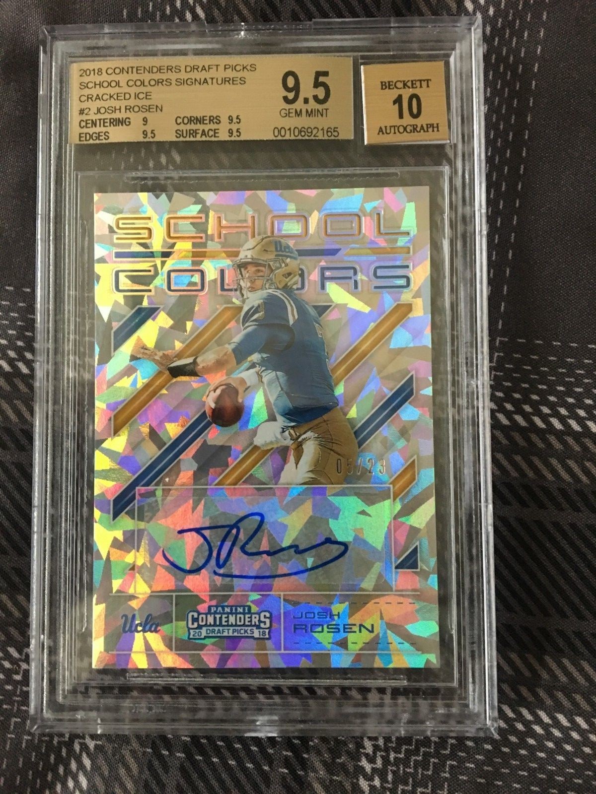 Josh Rosen Panini Contenders Draft Picks School Colors Signatures #2 Vertical-Cracked Ice