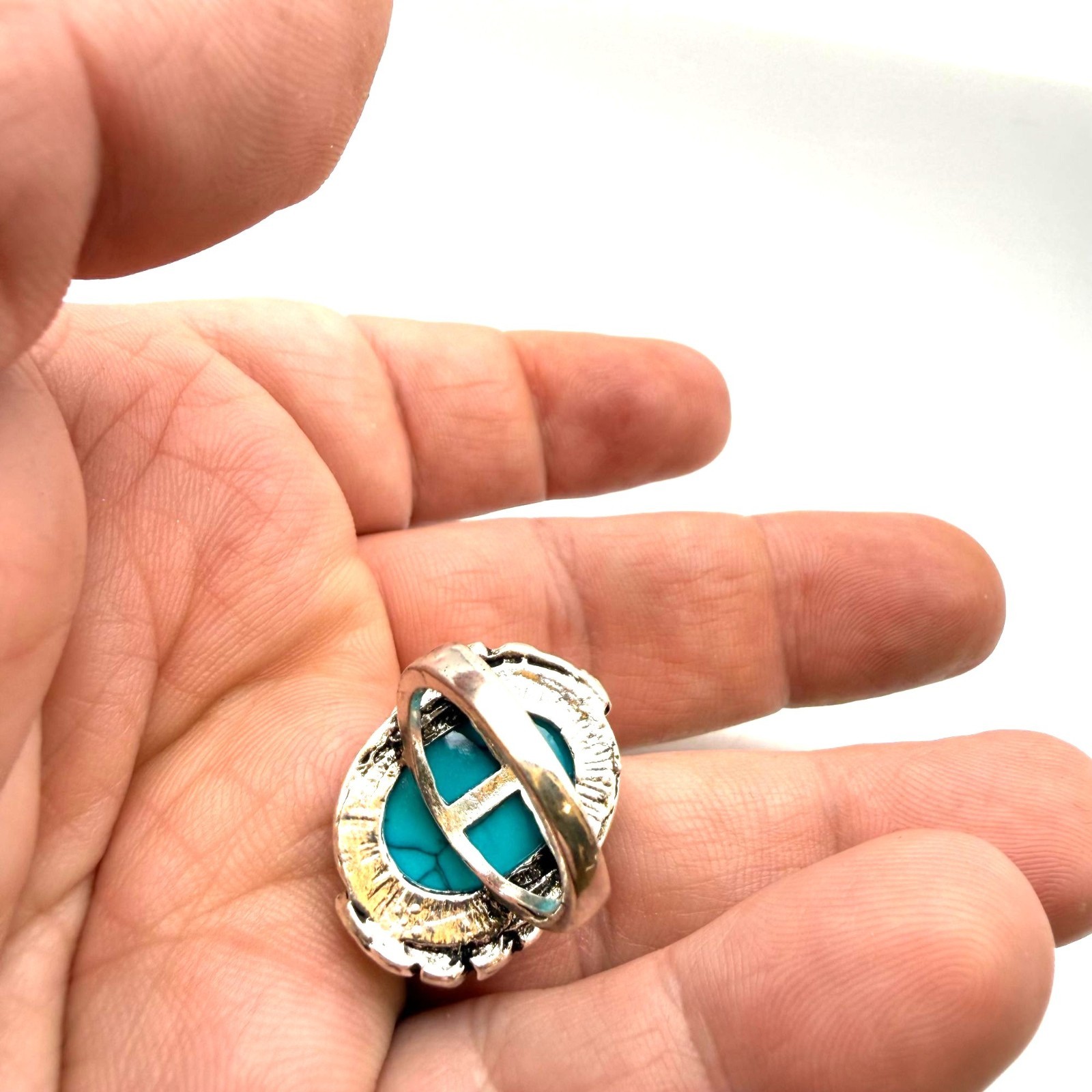 Turquoise Look Oval Statement Ring Silver Tone - image 5