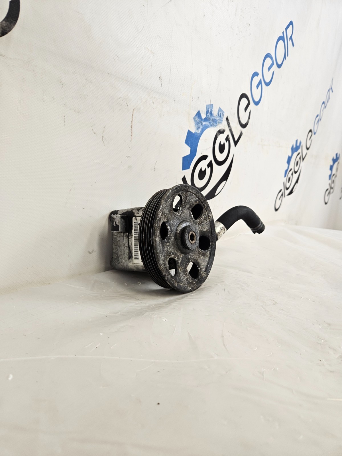 2014-2020 MASERATI QUATTROPORTE 3.0L  POWER STEERING PUMP W/ PULLEY OEM