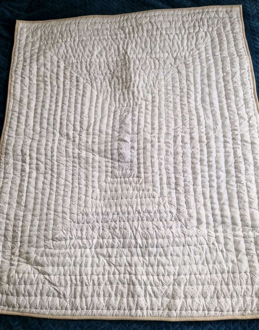 Trapunta Culla Mamma 100x120cm Beige Piccole Macchie Stelle 12mth Collezione Pura
