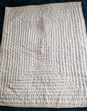 Mothercare Baby Cot Quilt 100x120cm beige tiny spots stars 12mth Pure Collection