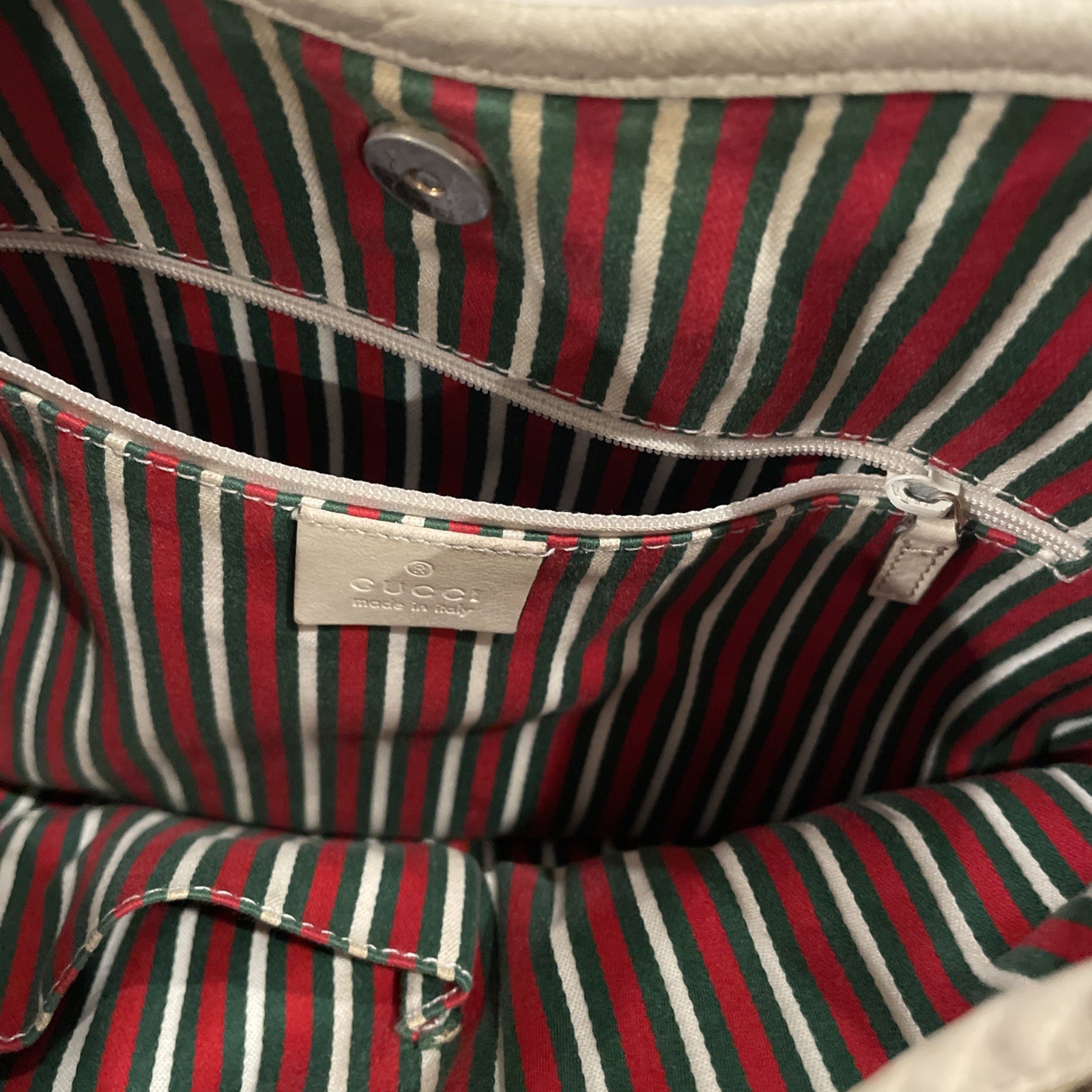 Gucci Medium Canvas - image 4