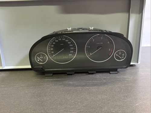 BMW BMW F07 F10 F11 F25 Tacho Kombiinstrument km/h Diesel 9227614