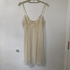 private luxuries Slip Nightgown Size M Lacey