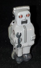 Classic TIN ROBOT - 2.25" Meiji Kitahara Collection / Tin Toy Museum (KR)