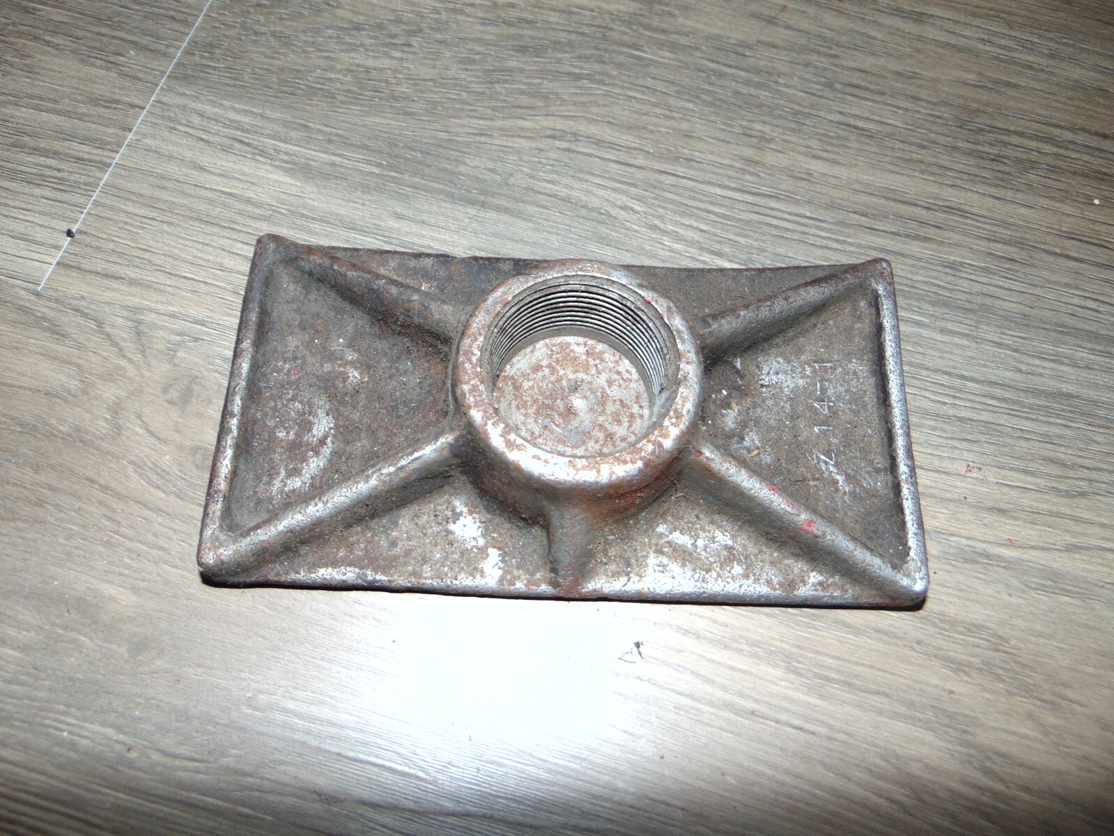 Picture 3 of 4