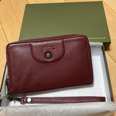 longchamp long wallet