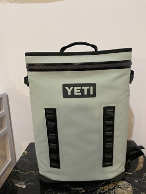YETI Hopper BackFlip 24 Soft-Sided Backpack Cooler Sagebrush