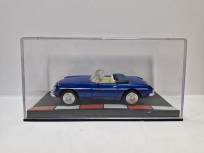 New Ray MGB Cabrio 1967 die cast 1:43 used condition in replacement box