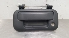 13 FORD F350 SUPERDUTY TAIL GATE HANDLE ONLY 