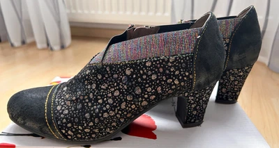 Laura Vita, Damen Hochfront Pumps, "Elodie 02", schwarz, Gr. 38 - Bild 1 von 4