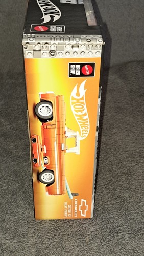 Mattel Brick Shop Hot Wheels The Hot Ones Custom '62 Chevy - Picture 6 of 12