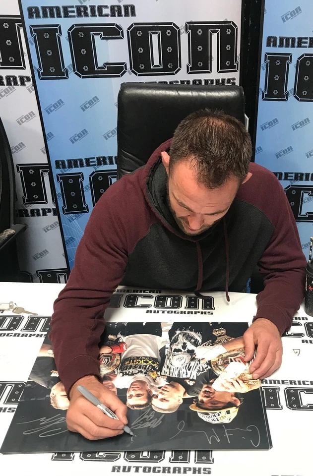 Nick & Nate Diaz Gilbert Melendez Jake Shields +1 Signed 16x20 Photo BAS COA UFC - Image 4 of 4