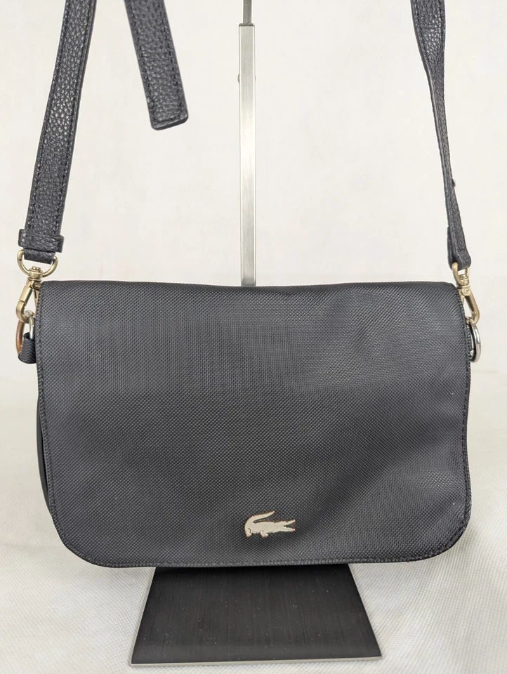 LACOSTE Classic Solid Blaze Rayon Leather Crossbody Lightweight Black BAG - Image 2 of 4