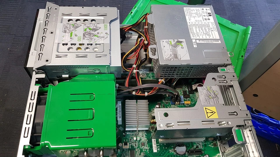 HP rp5700 2.13 Ghz Intel Core 2 Duo E6400 3GB No HDD Business Desktop - Image 4 of 4