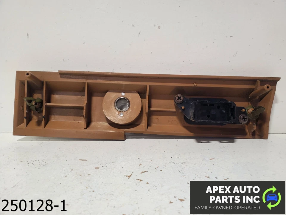 OEM 1987-1992 Ford Bronco II 2 2.9L DASH TRIM MOULDING BEZEL STRIP WIPER SWITCH - Image 4 of 4