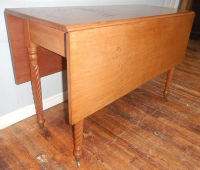 Antique Federal Drop Leaf Table with Twist Legs Mahogany Brass cup Castors