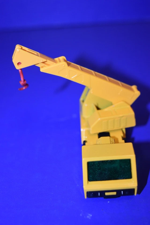 Caja de cerillas vintage Inglaterra Lesney 1976 No. ¡Camión grúa 49 amarillo! Foto 4 de 4