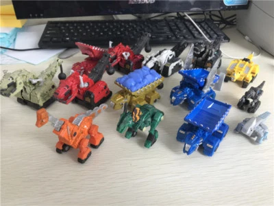 Dreamworks Dinotrux Metall Diecast Truck Car Garby Drago Wrecka Dozer Neu Loose