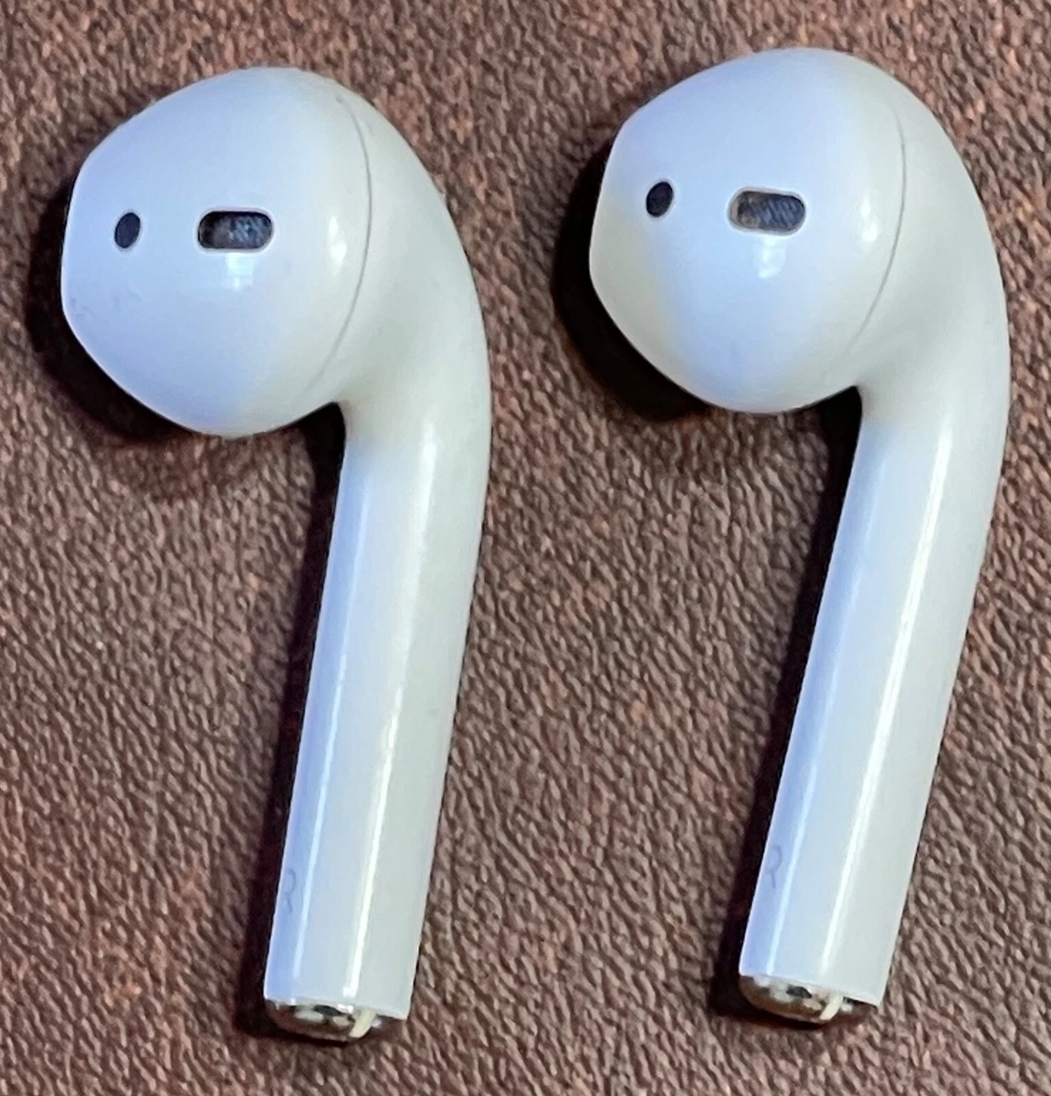 Cómo actualizar el firmware de tus AirPods de primera generación a la  versión 6.3.2