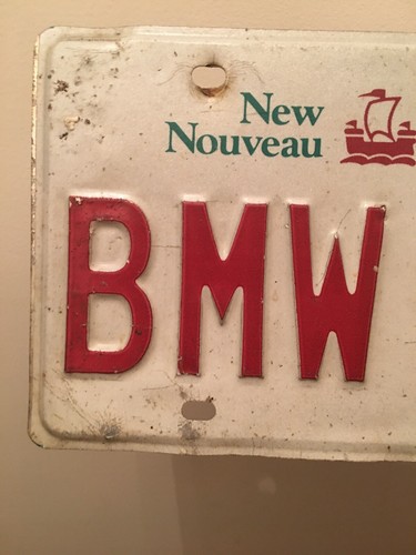 Vintage New Brunswick Canada License Plate “VANITY” ( BMW - 860 ) BMW CAR - Picture 5 of 7