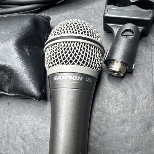 Micrófono vocal dinámico profesional Samson Q8x con cable de micrófono - Imagen 4 de 7