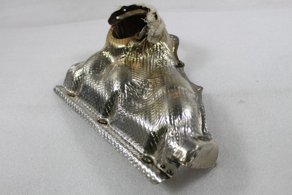 Ferrari 296 GTB, LH, izquierda, colector interior protector térmico, usado, P/N 784756 Foto 3 de 4