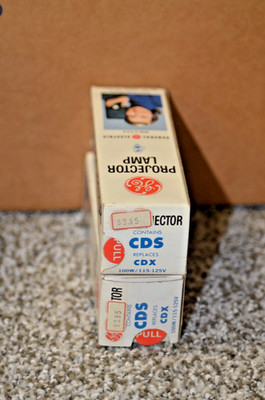2 CDS CDX 120V 100W Photo Projection Lamp GE NOS