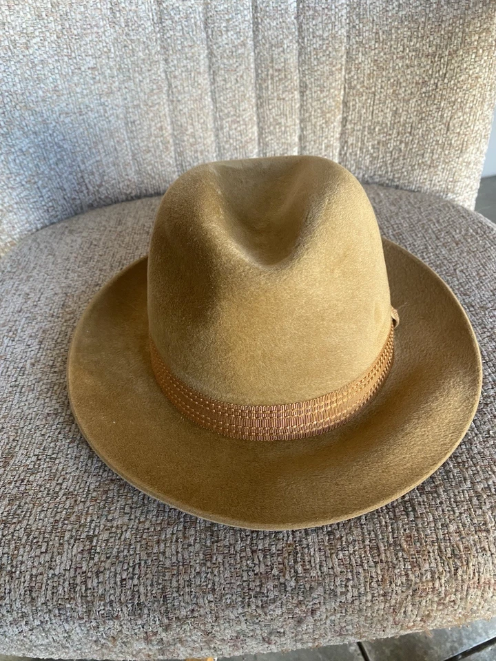 Sombrero Selentino King vintage para hombre tostado talla 6 7/8 4 55 Fedora 100 % terciopelo usado en excelente estado Foto 2 de 4