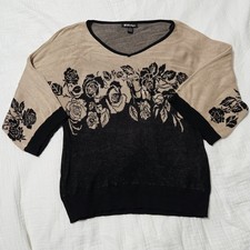 ByDesign Women s Colorblock Knit Sweater S Black Tan Floral Rose Print V-Neck