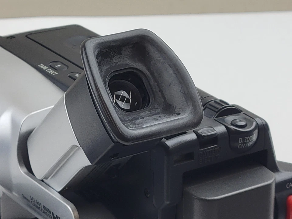 Videocámara Samsung SCL901 Hi8 NTSC 8 mm con batería y cargador - *LEER POR FAVOR* Foto 4 de 4