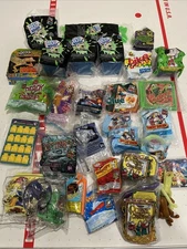 Vintage Sealed Lot Of 30 Wendy’s Kids Club Happy Meal Kids Toys 1999