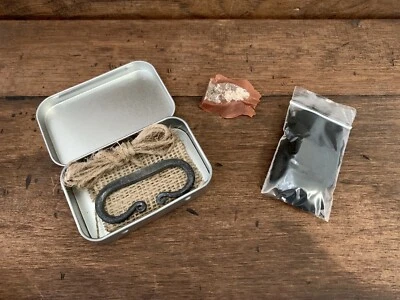 LOST RIVER LEATHER Flint And Steel Fire Starter Kit, Complete Fire Starter Set, C-Striker