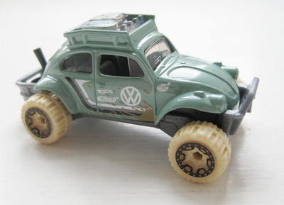 2022 Hot Wheels Volkswagen Baja Bug Mud Studs 5/5