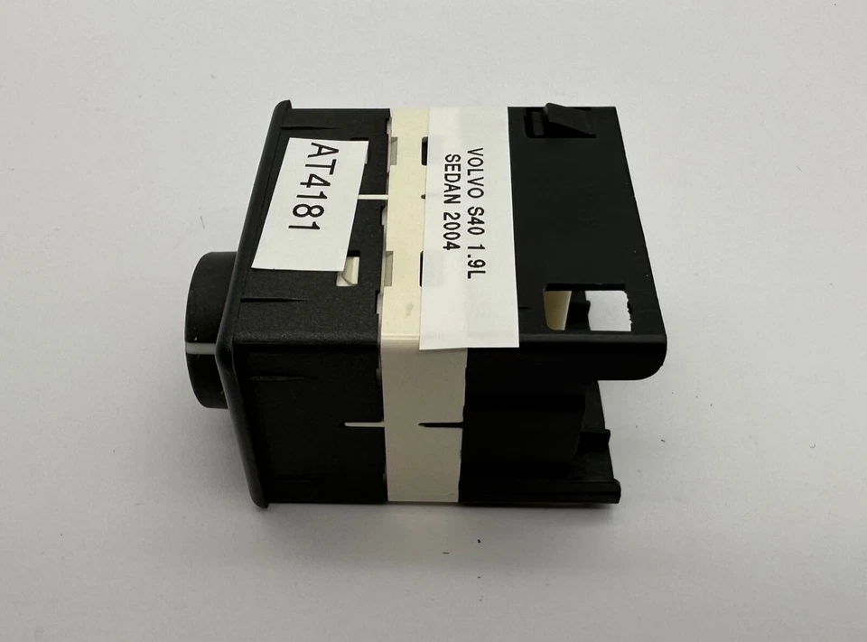 Interruptor de control de restablecimiento de pantalla del centro de información de computadora de viaje OEM 00-04 Volvo S40 V40 Foto 4 de 4