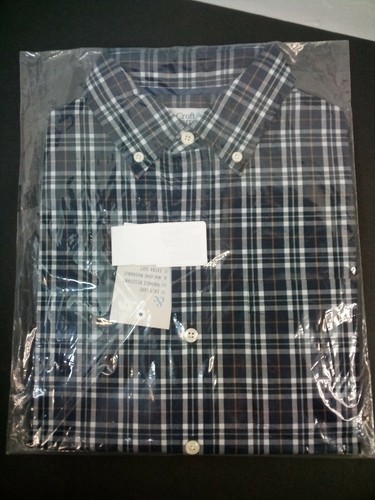 Men's Croft & Barrow - Size (S) Plaid Easy Care Button Down Shirt - Extra Soft - Picture 2 of 2