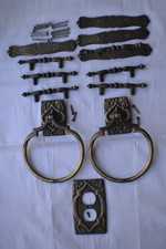 Amerock Carriage House Lot. 2 Towel Rings, Sw...