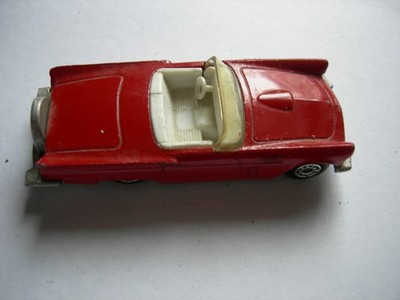 Matchbox - Lesney - 1:63 - 1957 Ford Thunderbird unbespielt