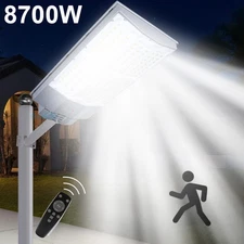 8700W Commercial Large Solar Street Light Outdoor IP67 Dusk-to-Dawn Road Lamp