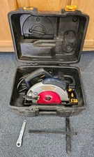 GMC R13UL 7-1/4" Red Eye Laser Guided Circular Saw 13 Amp With Hard Case