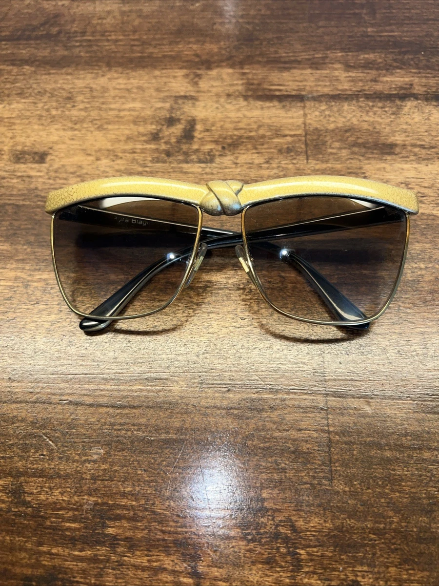 Vintage Laura Biagiotti Italy 135 T 636/S P06 Gold Metal Sunglasses Rare Vintage Laura Biagiotti Italy 135 T 636/S P06 Gold Metal  main image 2