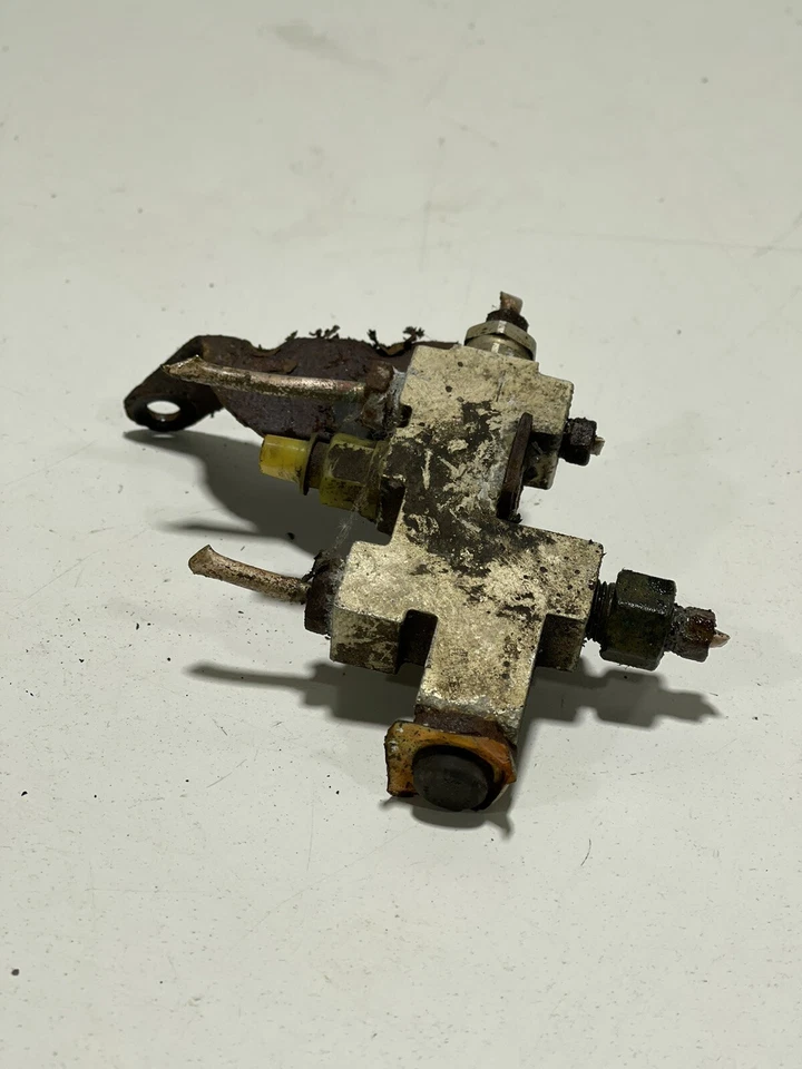 Válvula dosificadora de frenos Jeep TJ Wrangler sin tambor de disco ABS con SOPORTE 97-06 Foto 4 de 4